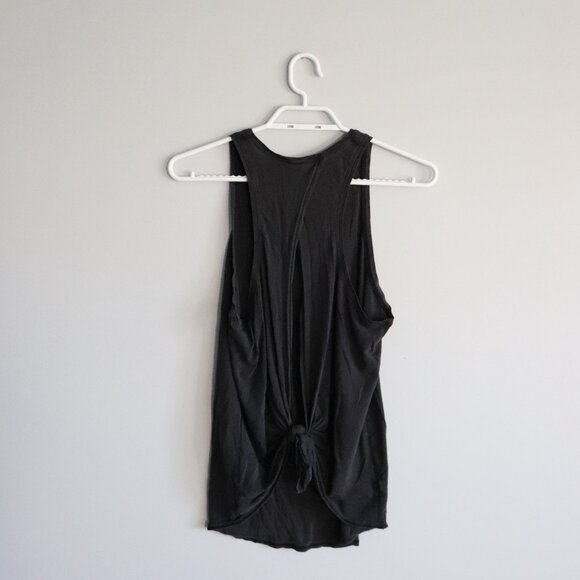 Lululemon Womens Grey Sz 6 'Namaste' All Tied Up Sleeveless Open Back Tank Top - Picture 3 of 8